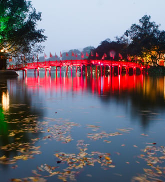 Bridge over Hoan Kiem Lake, Hanoi