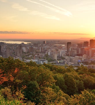 Montréal at dusk