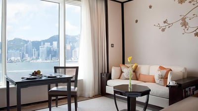 Deluxe Harbourview Room at The Peninsula Hong Kong
