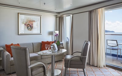 Silver Shadow - Medallion Suite