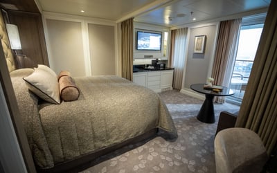 Regent Seven Seas Splendor - Concierge Suite