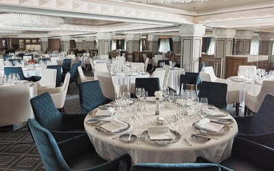 Regent Seven Seas Voyager - Compass Rose restaurant
