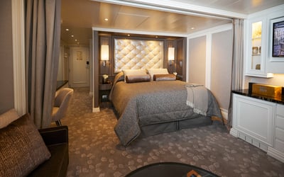 Regent Seven Seas Splendor - Superior Suite