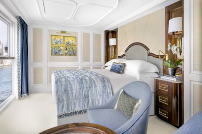 Suite on board S.S. Emilie