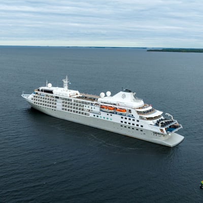 Silver Wind at sea