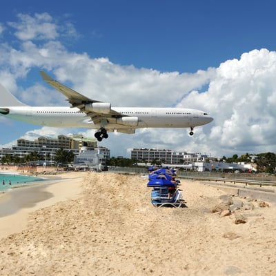 Plane coming in to land in St Maarten