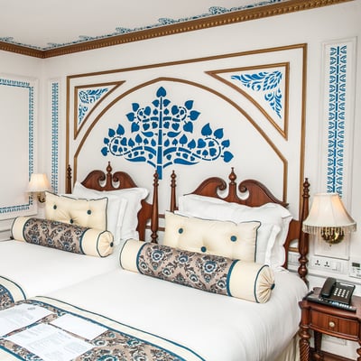 Uniworld Ganges Voyager II - Signature Suite