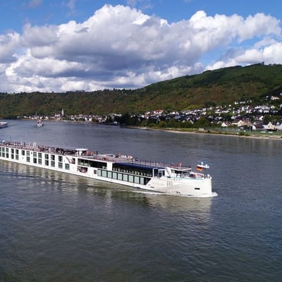 Riverside Ravel on the Rhine