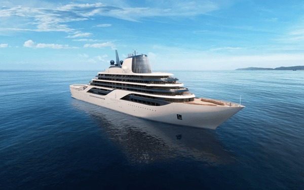 Four_Seasons_Yacht_