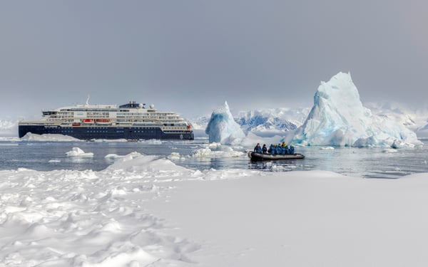 MS Fridtjot Nansen, Antarctica, sea ice landing