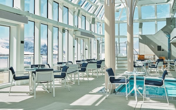 Pool Deck on board Silver Endeavour