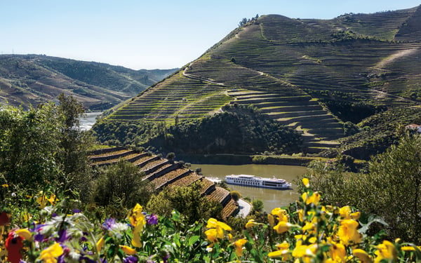 Douro river cruises - Uniworld Queen Isabel