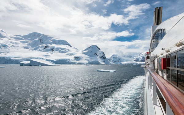 A Ponant cruise to Antarctica - Read our guide to choosing the right itinerary