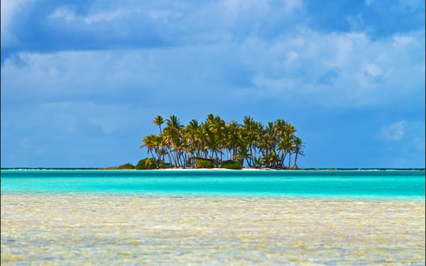 Island in the Rangiroa atoll, French Polynesia