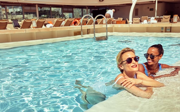 Pool on board Seabourn Encore, one of our top tips for first time luxury cruisers