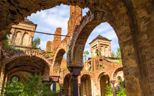 Ruined synagogue in Vidin, Bulgaria