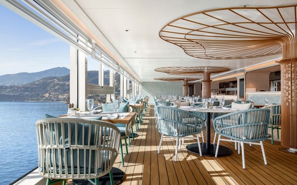 Oceania Cruises - Waves Grill