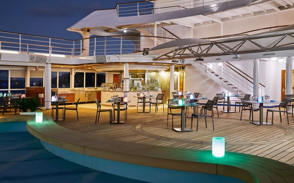 Silver Shadow - The Grill restaurant