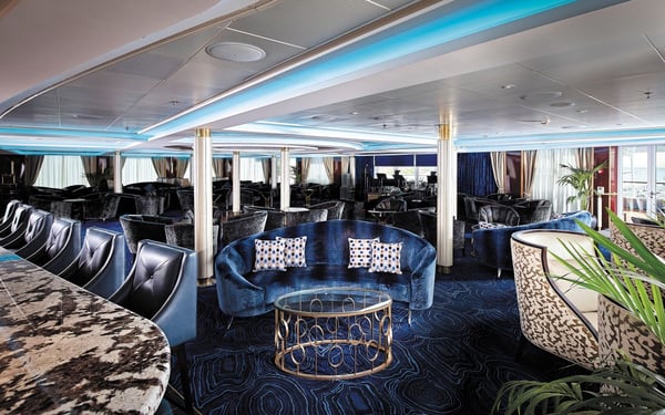 Regent Seven Seas Navigator - Galileo's Lounge