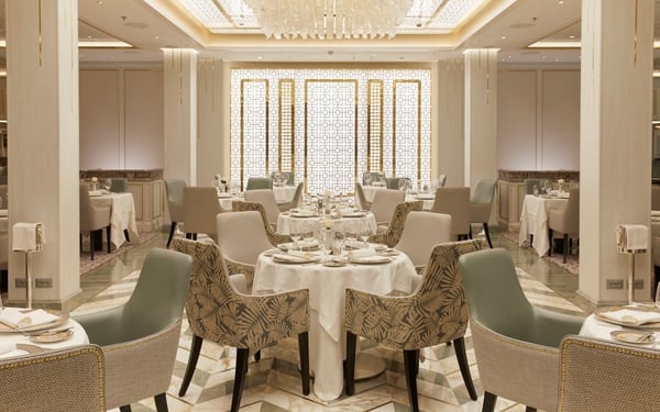 Regent Seven Seas Splendor - Compass Rose restaurant