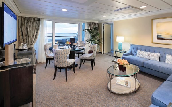 Oceania Insignia - Owner's Suite