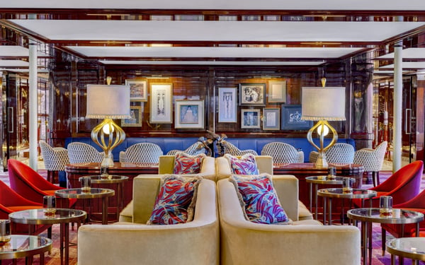 Lounge on board S.S. Emilie