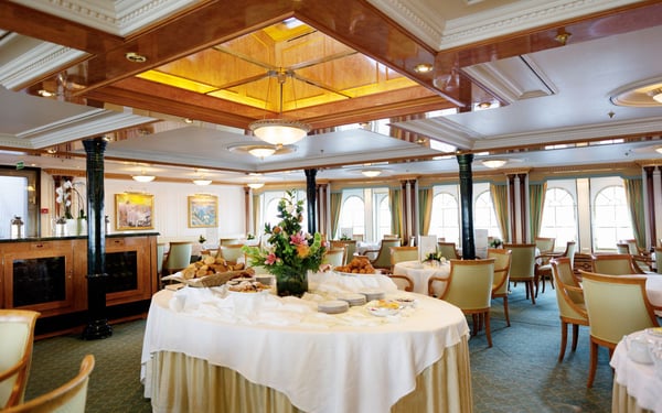 Sea Cloud II Restaurant
