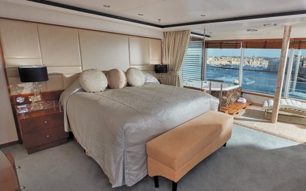 Regent Seven Seas Voyager - Grand Suite