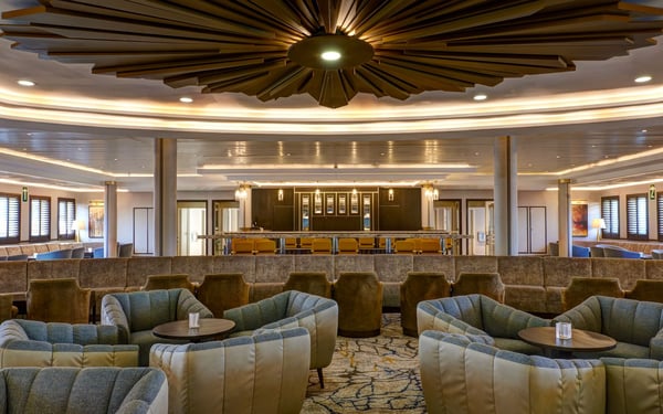 Wind Surf - Compass Rose Lounge
