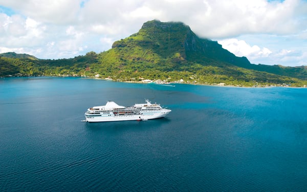 Paul Gauguin Cruises in Tahiti