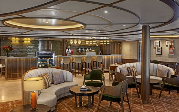 Seabourn Venture - Seabourn Square