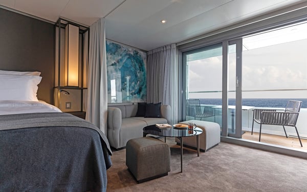 Scenic Eclipse - Deluxe Verandah Suite