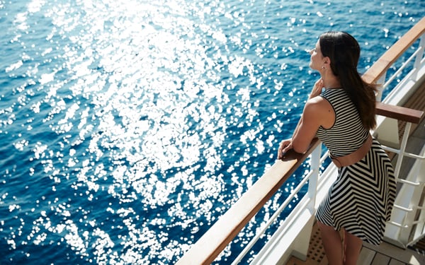 traveller on a solo cruise
