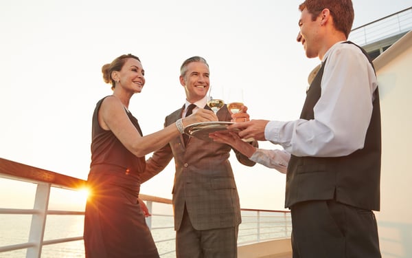 Service on board Seabourn, one of the best options for a Grand Voyage