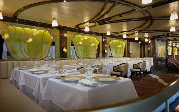 Regent Seven Seas Explorer - Chartreuse restaurant