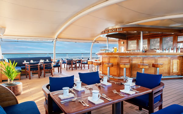 SeaDream Yacht Club - Top of the Yacht Bar