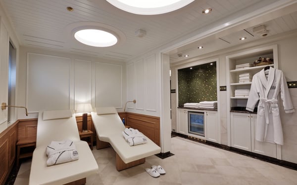 Sea Cloud Spirit Relaxation Room