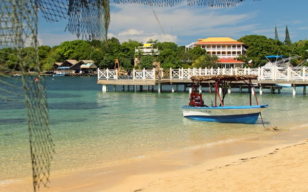 West End Beach, Roatán, Honduras