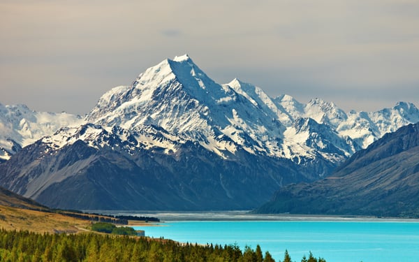 New Zealand expedition cruise guide: Mount Cook, Pukaki Lake