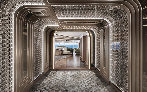Regent Seven Seas Grandeur - Observation Lounge entrance