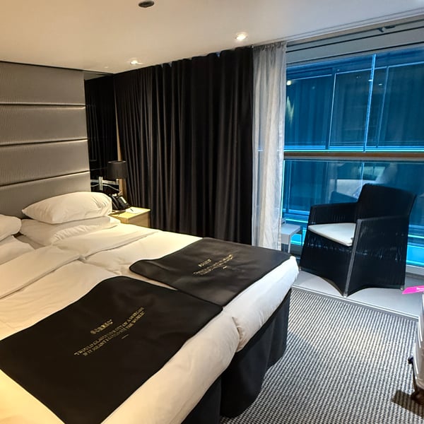Suite on Scenic Opal