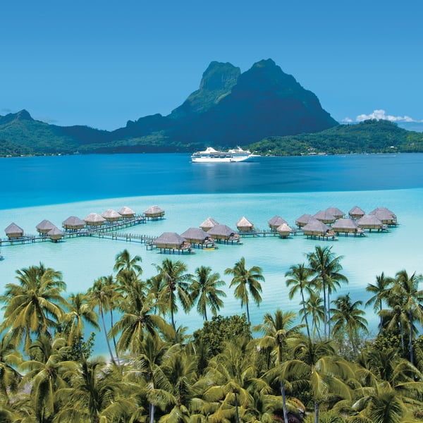 ship sailing in french polynesia