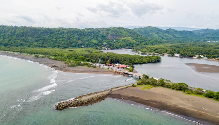 Puerto Caldera, Costa Rica