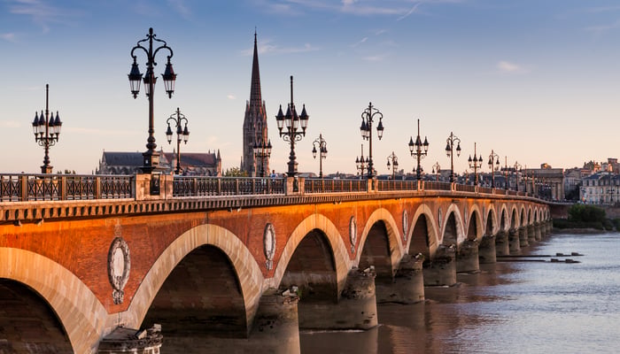 Pont de Pierre, Bordeaux