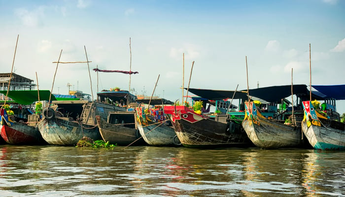 Cai Be floating market, Vietnam
