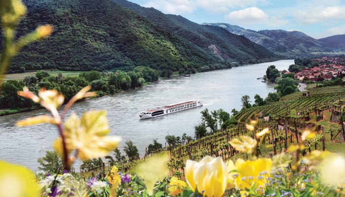 Uniworld - S.S. Maria Theresa in the Wachau Valley