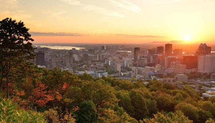 Montréal at dusk