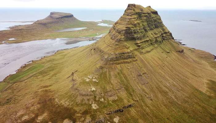 Kirkjufell, Snaefellsnes Peninsula, Iceland