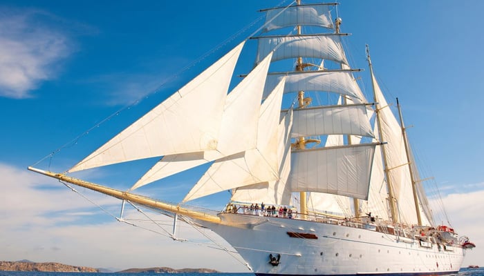 Star Clipper at sea