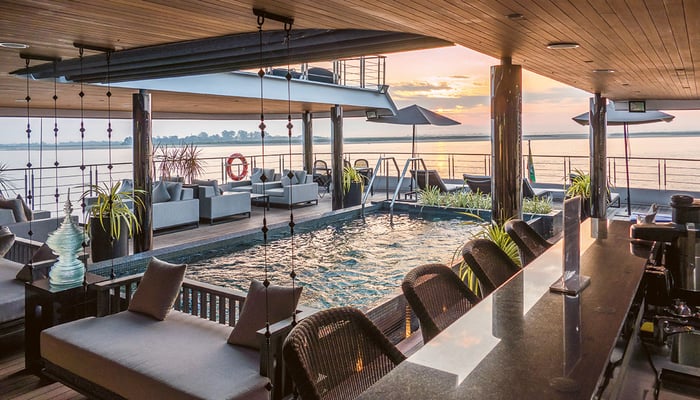 Scenic Aura - Vitality Pool